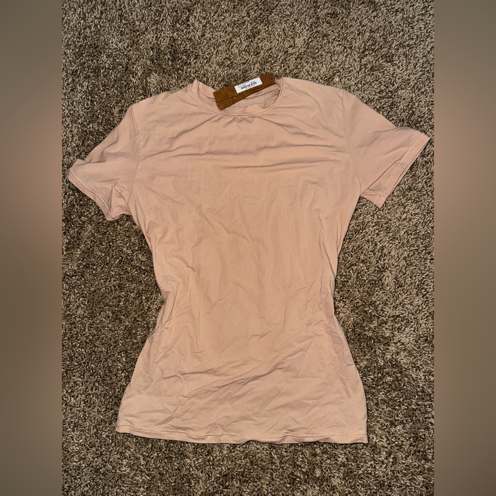 SKIMS fitted  tee